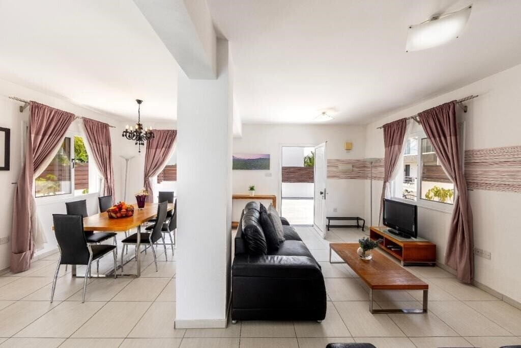 Вид Nissini Villa 3*