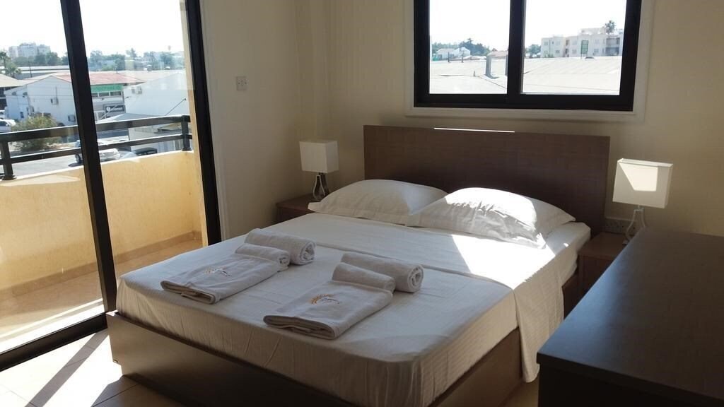 Вид 202 Mandritis Court 3*