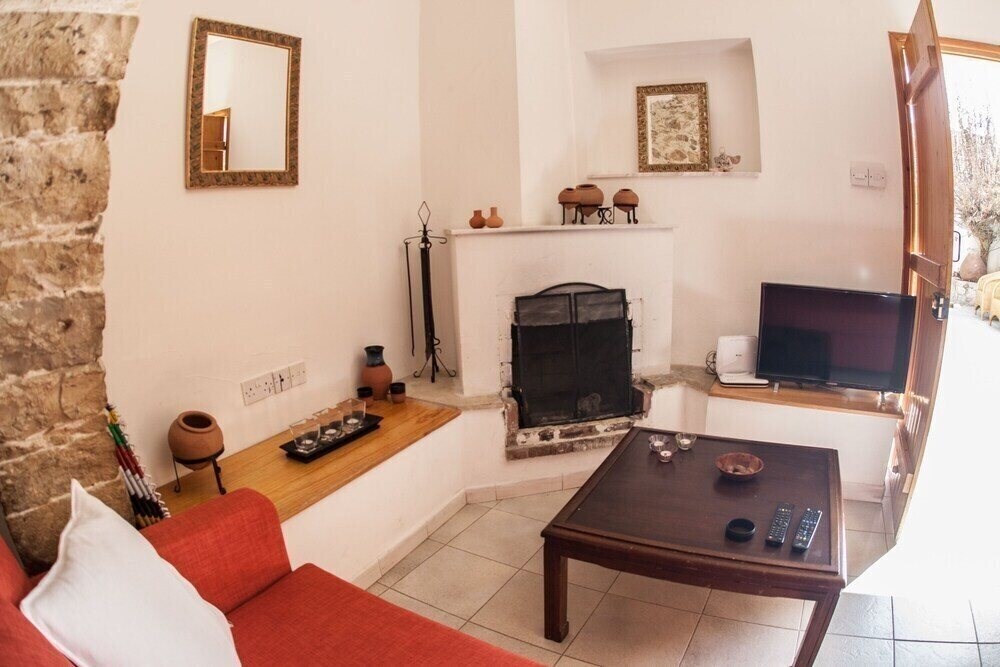 Панорама Angelis Traditional Village House 3*