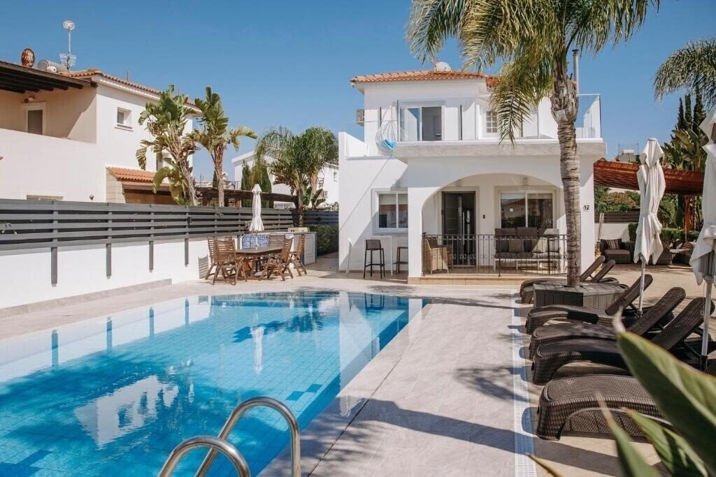 Изображение Sunset Villa Girne 3*