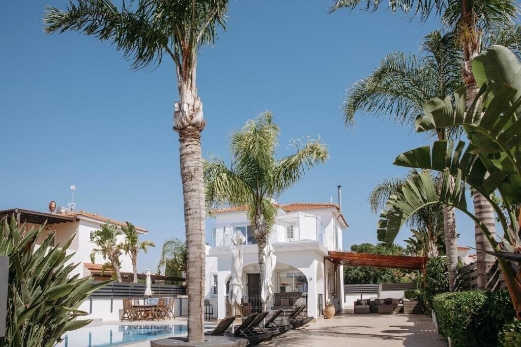 Территория Sunset Villa Girne 3*