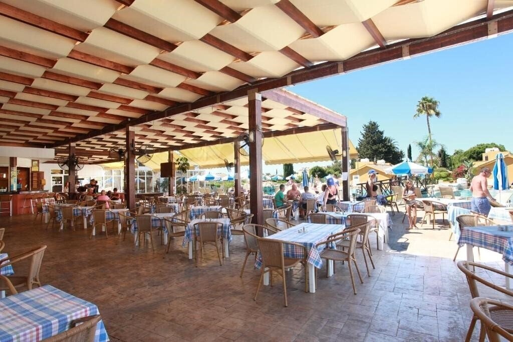 Изображение Makronissos Village Club 3*