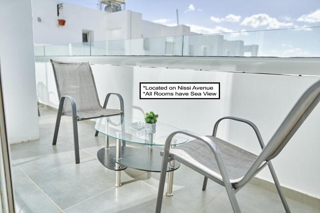 Территория Nissi Adonis Suites 4*