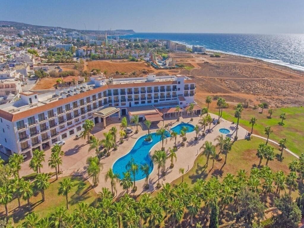 Отель Nelia Sea Breeze 4*