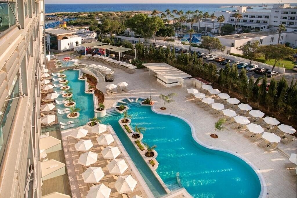 Панорама Asterias Beach 4*