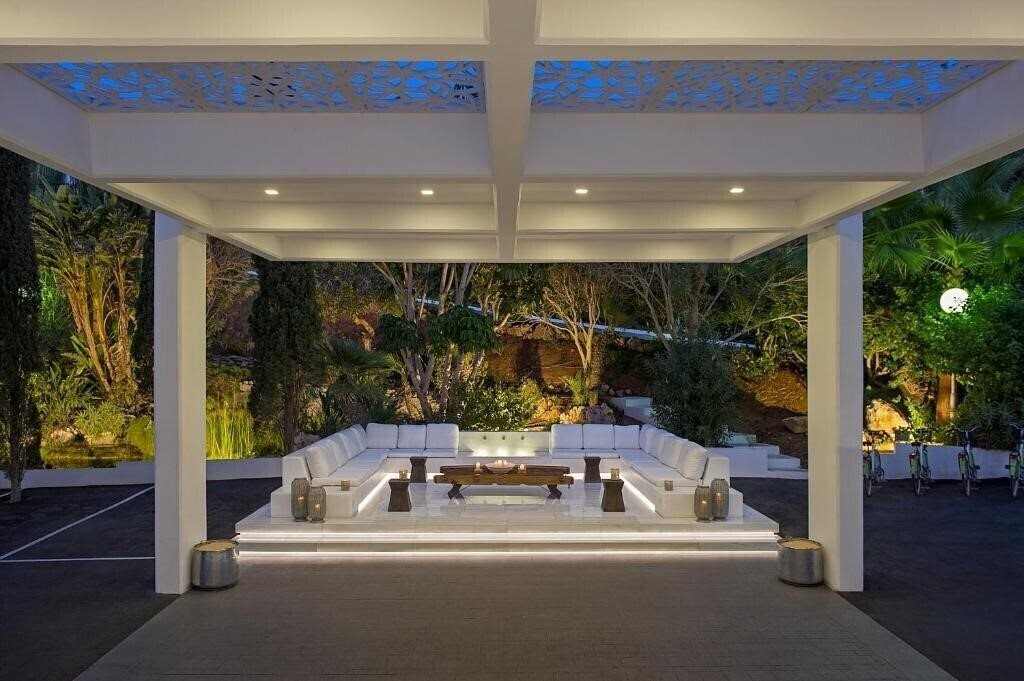 Вид Grecian Sands Hotel 4*