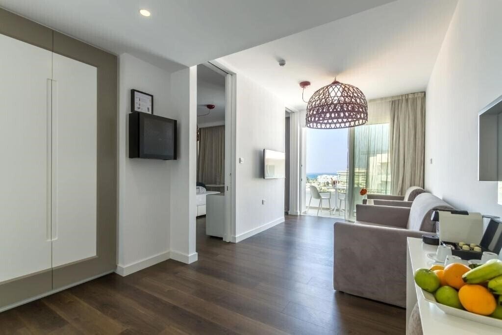 Панорама Margadina Lounge Hotel 3*