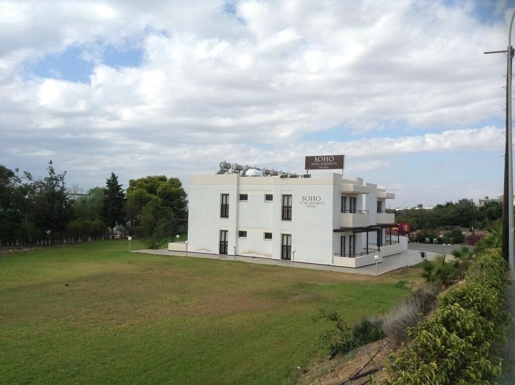 Апартаменты Soho Hotel Apartments 3*