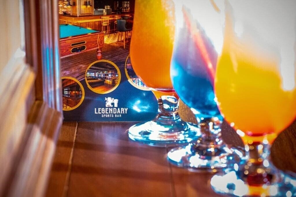 Панорама Novel Centre Point Hotel 3*