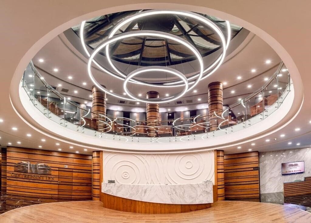 Изображение Novel Centre Point Hotel 3*