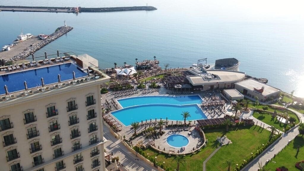 Вид Lord'S Palace Hotel 5*