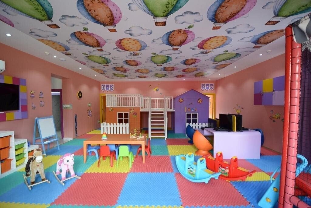 Апартаменти Lord'S Palace Hotel 5*