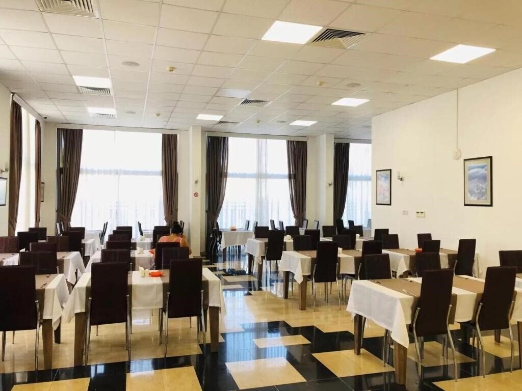 Территория Park Palace Hotel 3*