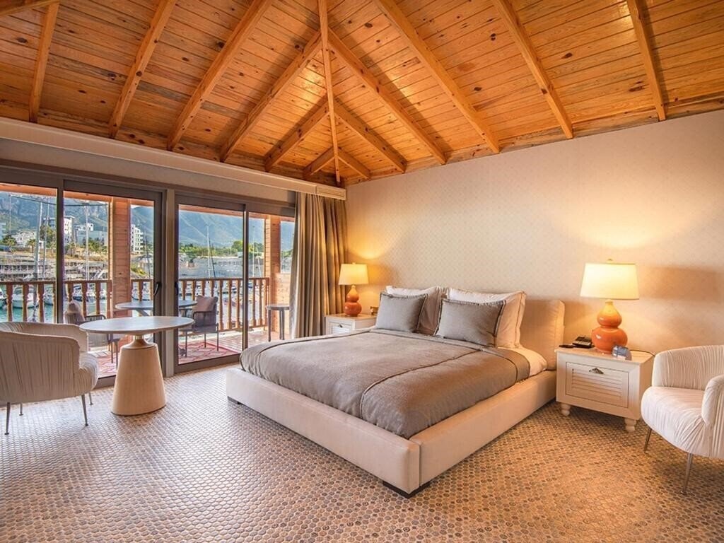 Фото Les Ambassadeurs отель без категории