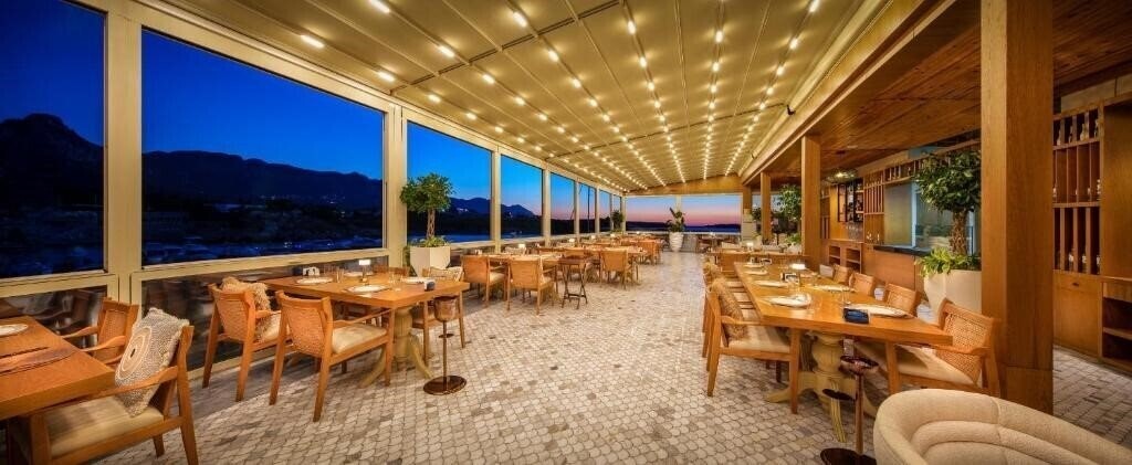 Изображение Les Ambassadeurs отель без категории