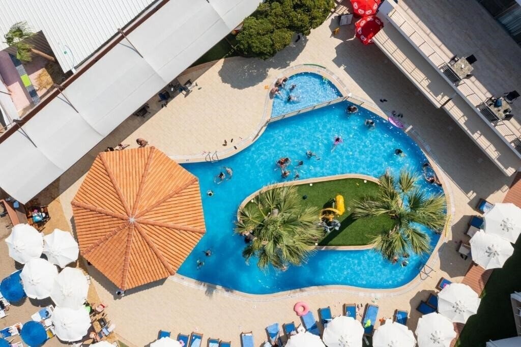 Апартаменти Mimoza Beach 3*