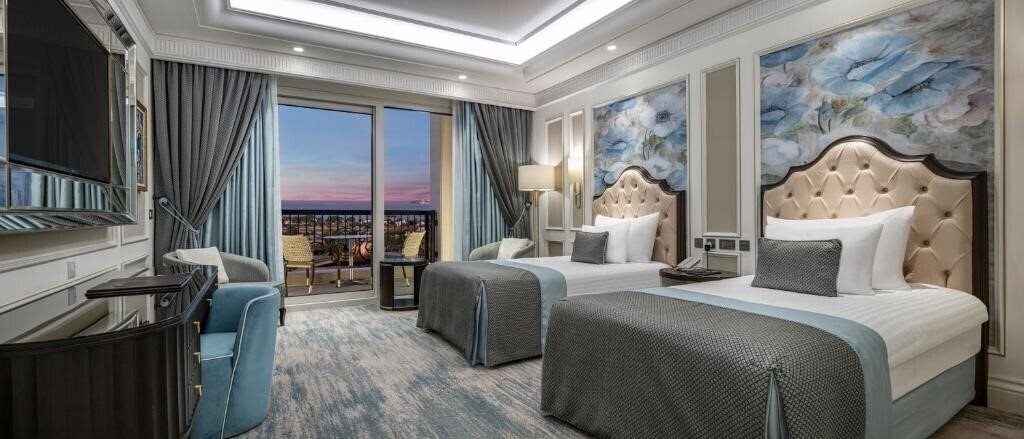 Територія Merit Royal Diamond Hotel 5*