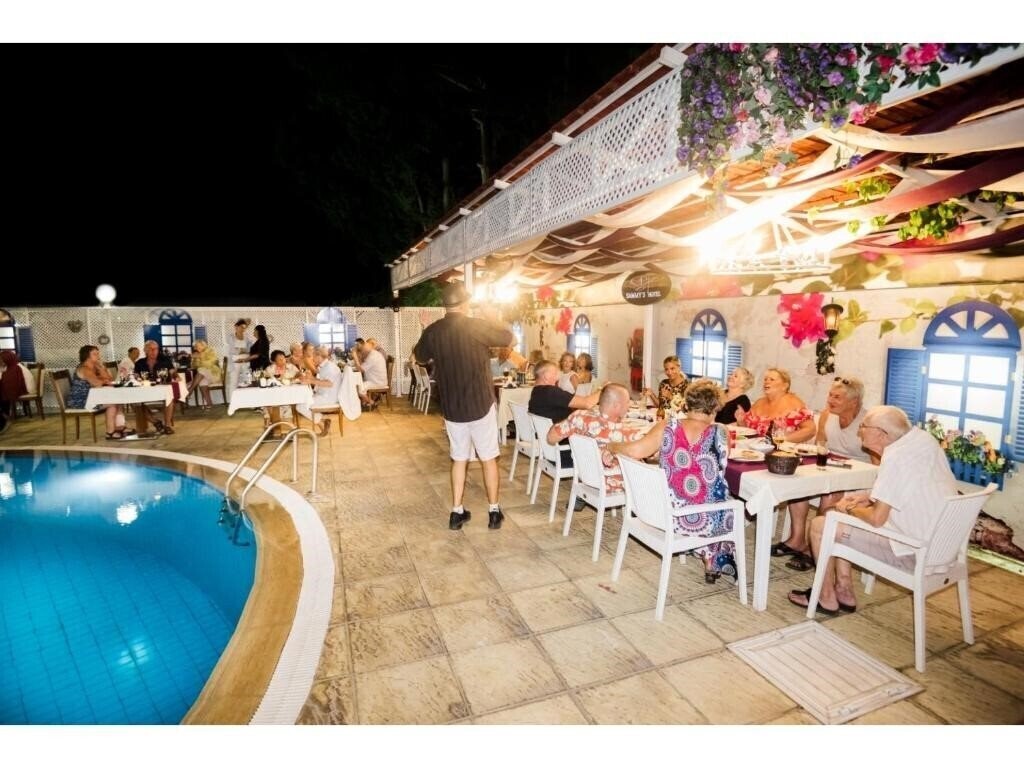 Територія Sammys Hotel 2*