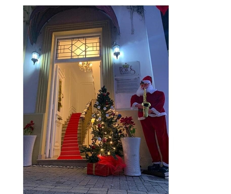 Панорама Lords Residence Boutique Hotel 3*