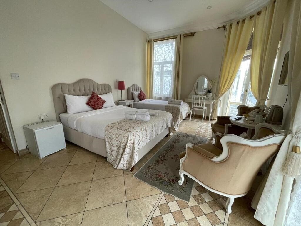 Зображення Lords Residence Boutique Hotel 3*