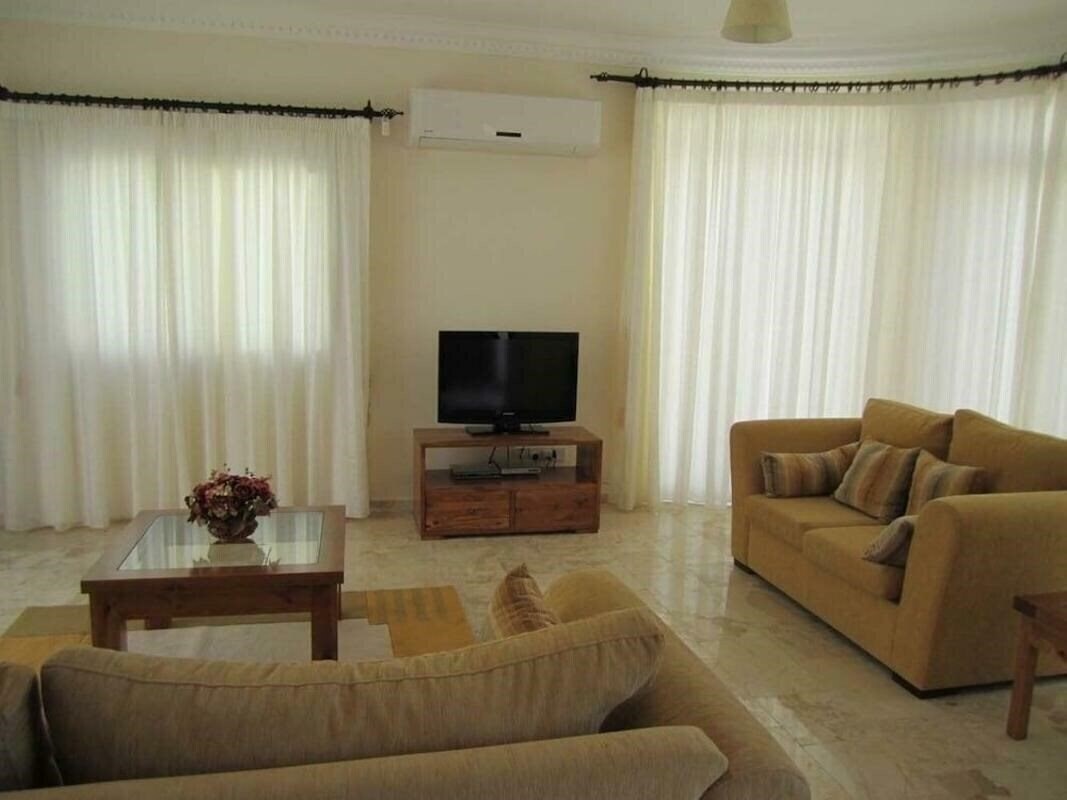 Фотографія Villa Morlais By Amy Villas 3*