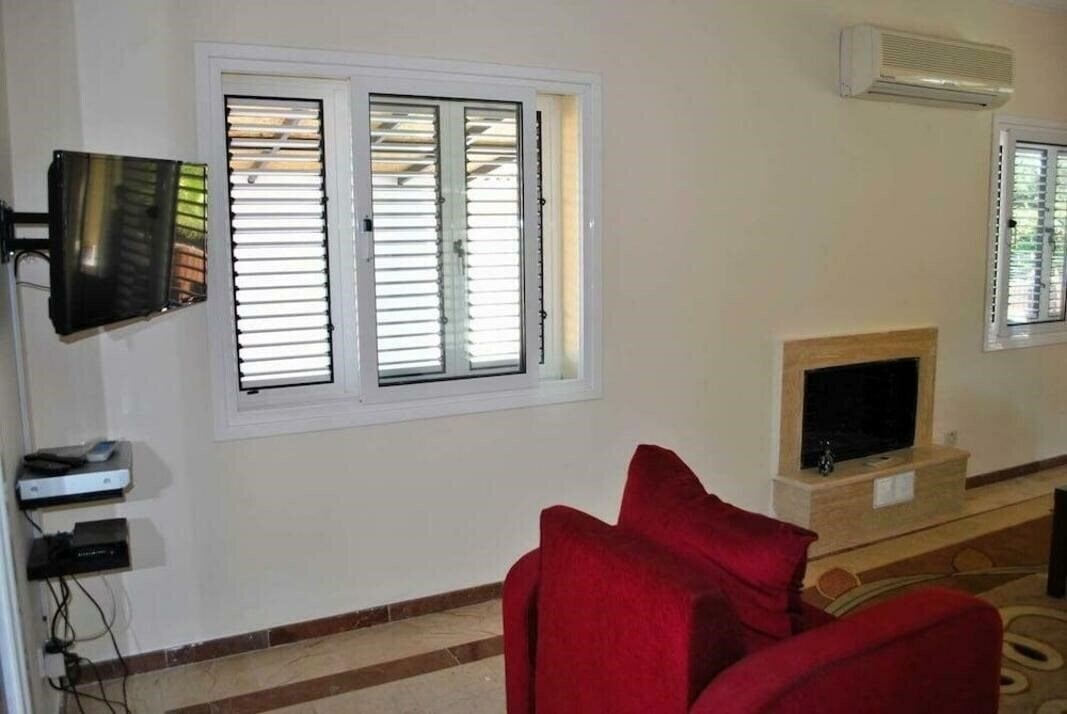 Панорама Villa Thornburry By Amy Villas 3*