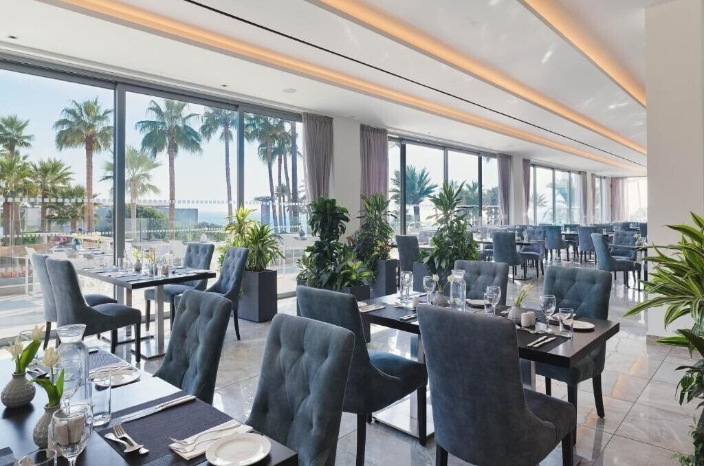 Фотографія St. George Hotel & Spa Golf Beach Resort 4*