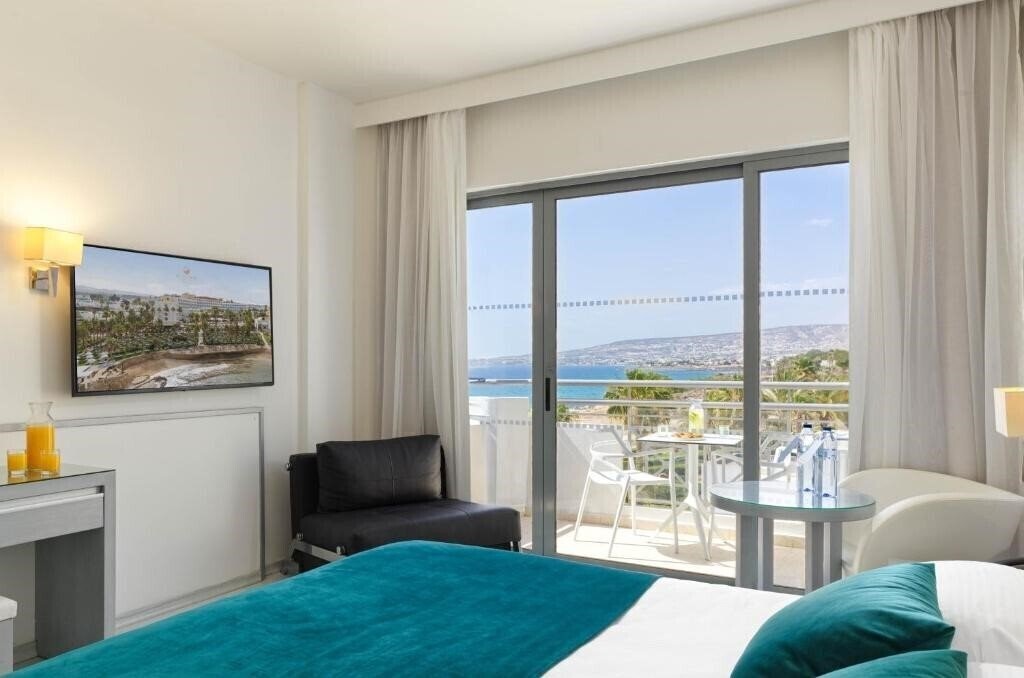 Зображення St. George Hotel & Spa Golf Beach Resort 4*