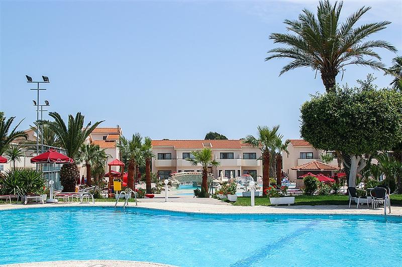 Вид Crown Henipa Hotel 3*