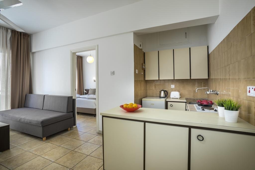 Вид Costantiana Beach Hotel Apts 3*