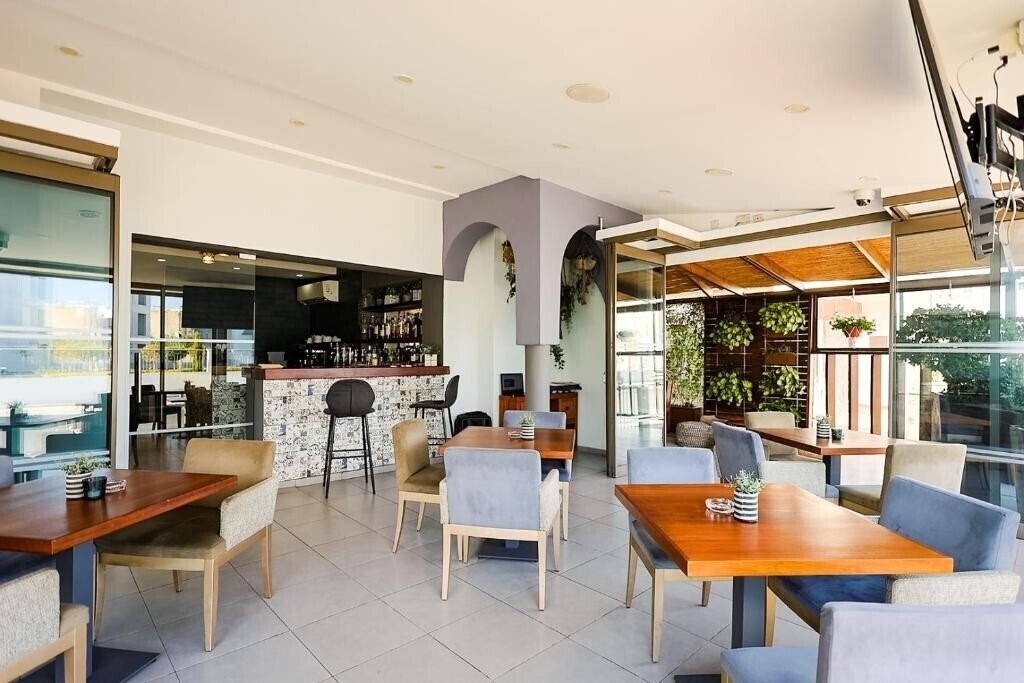 Зображення Mikes Kanarium City Hotel 3*