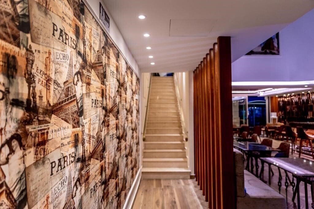 Территория Leonardo Boutique Larnaca отель без категории