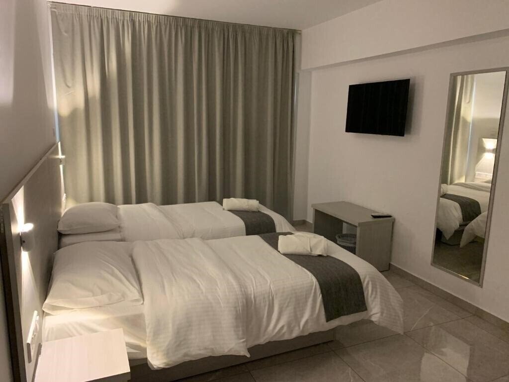 Фотографія La Veranda Hotel 3*