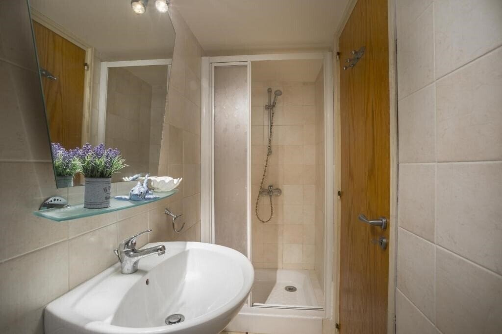 Фотография Meneou Villas 4*