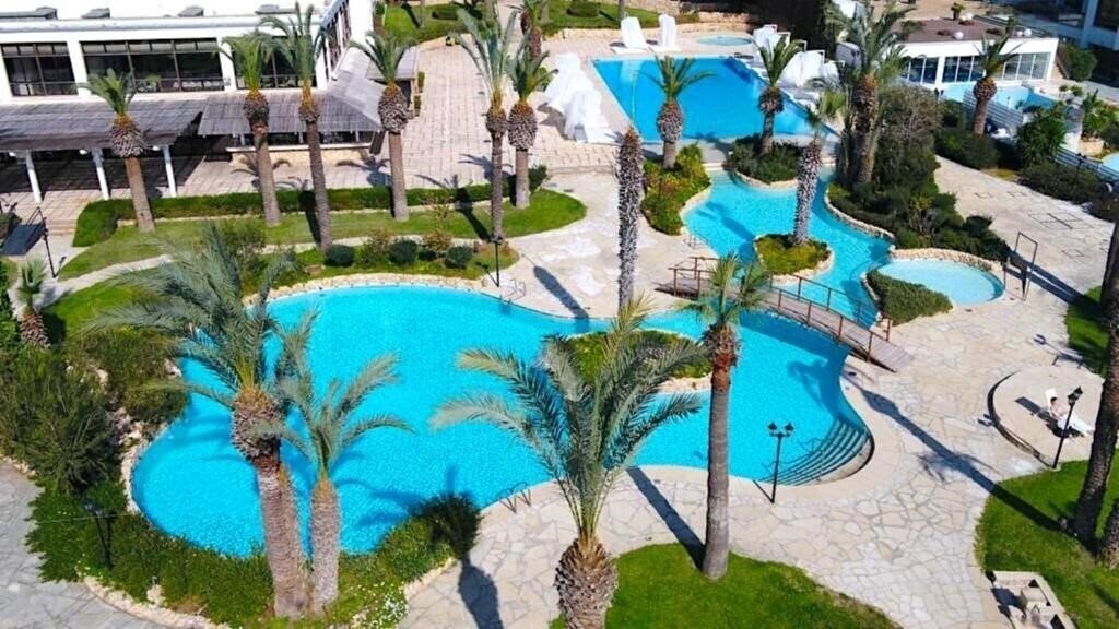 Апартаменты Sandy Beach Hotel & SPA 4*