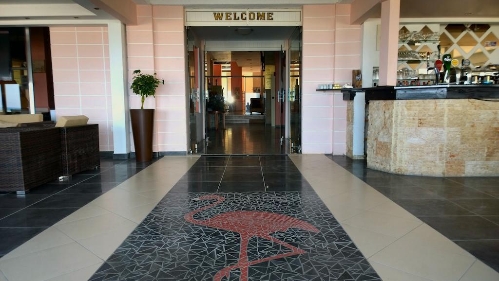 Картинка Flamingo Beach 3*