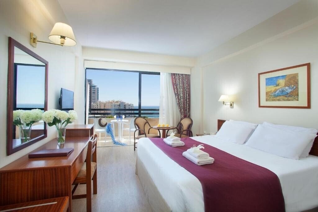 Территория Odysseia Hotel Kapetanios 3*