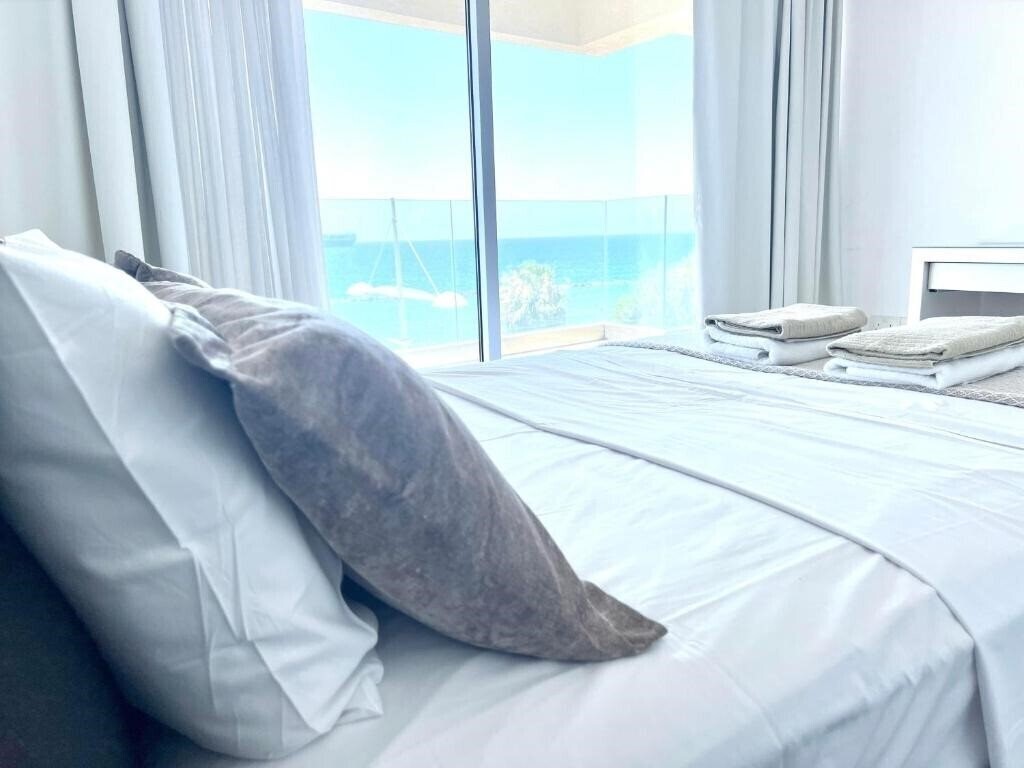 Панорама Eden Beach 3*