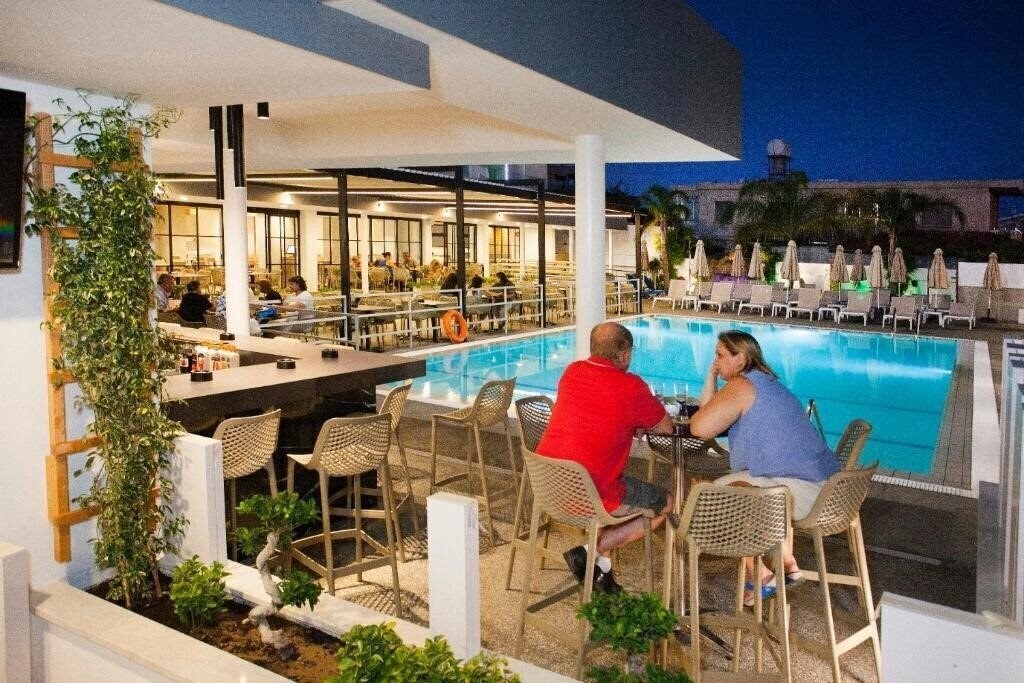 Изображение Pefkos Hotel (ex. Pefkos) 3*