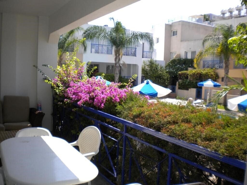 Апартаменты Blue Oasis 3*