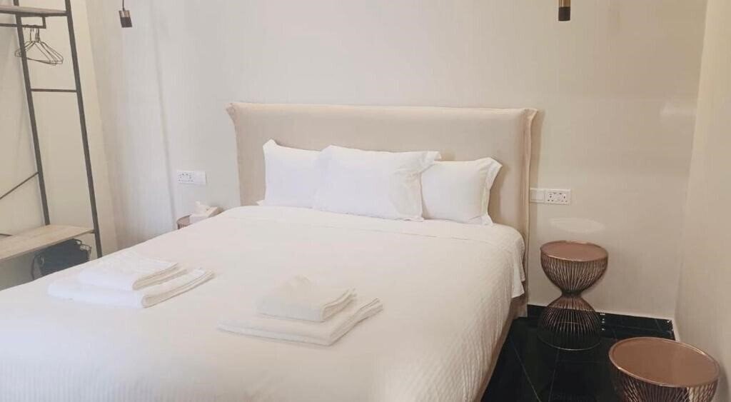 Панорама La Maltese Mansion 3*