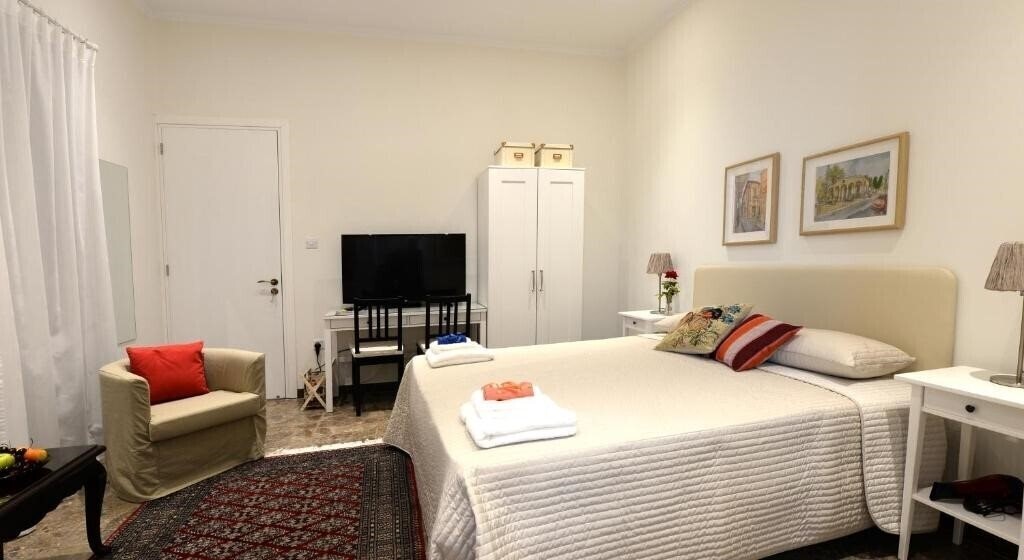 Зображення Avgi S Home 3*