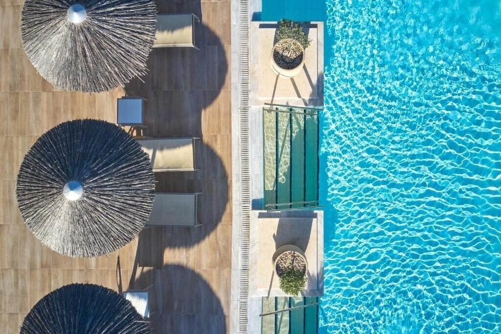 Апартаменты Atlantica Oasis 4*