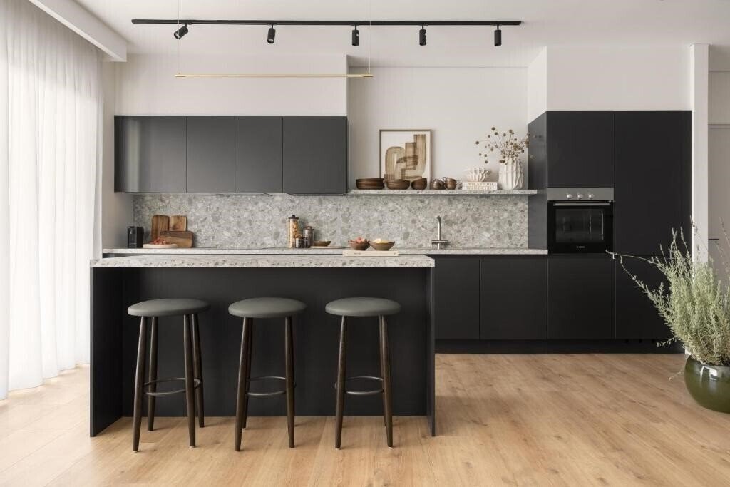 Картинка White City Limassol Aparthotel 4*