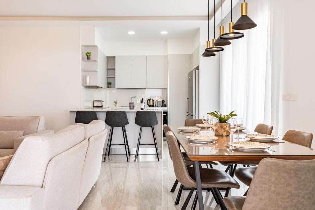 Зображення Yamas Urban Living Pool Penthouse Marvel 4*