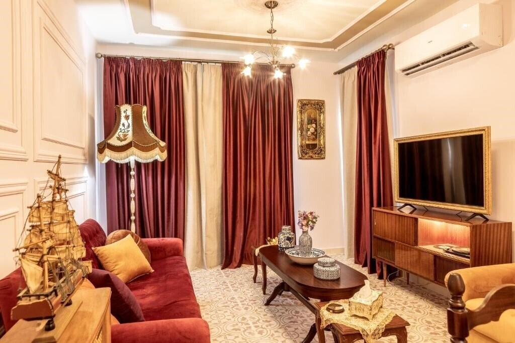 Вид Castle Holiday Apartments 4*