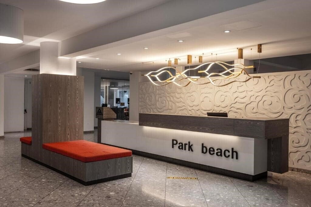 Панорама Park Beach Hotel 3*