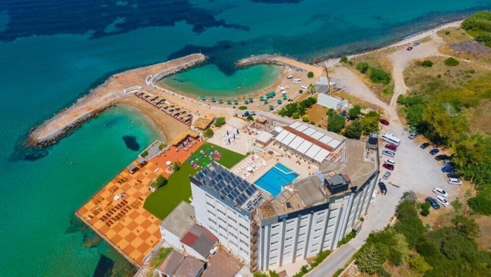 Територія Ada Beach Hotel 3*