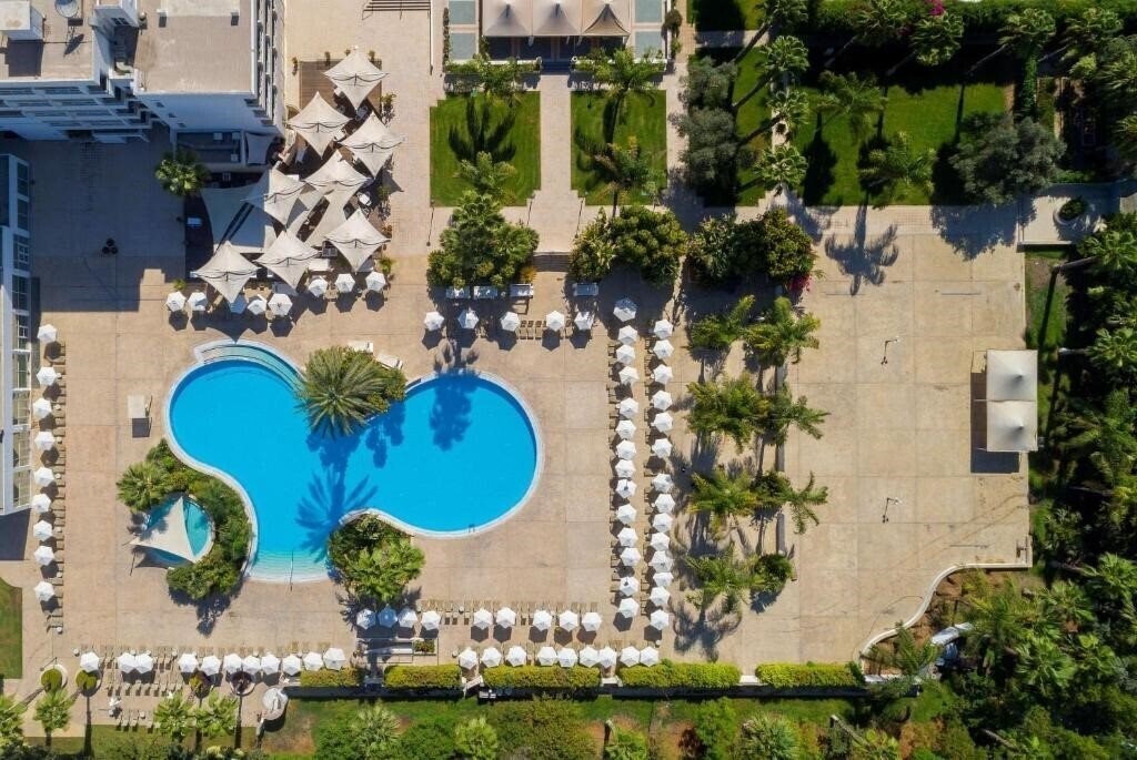 Картинка Hilton Nicosia 5*