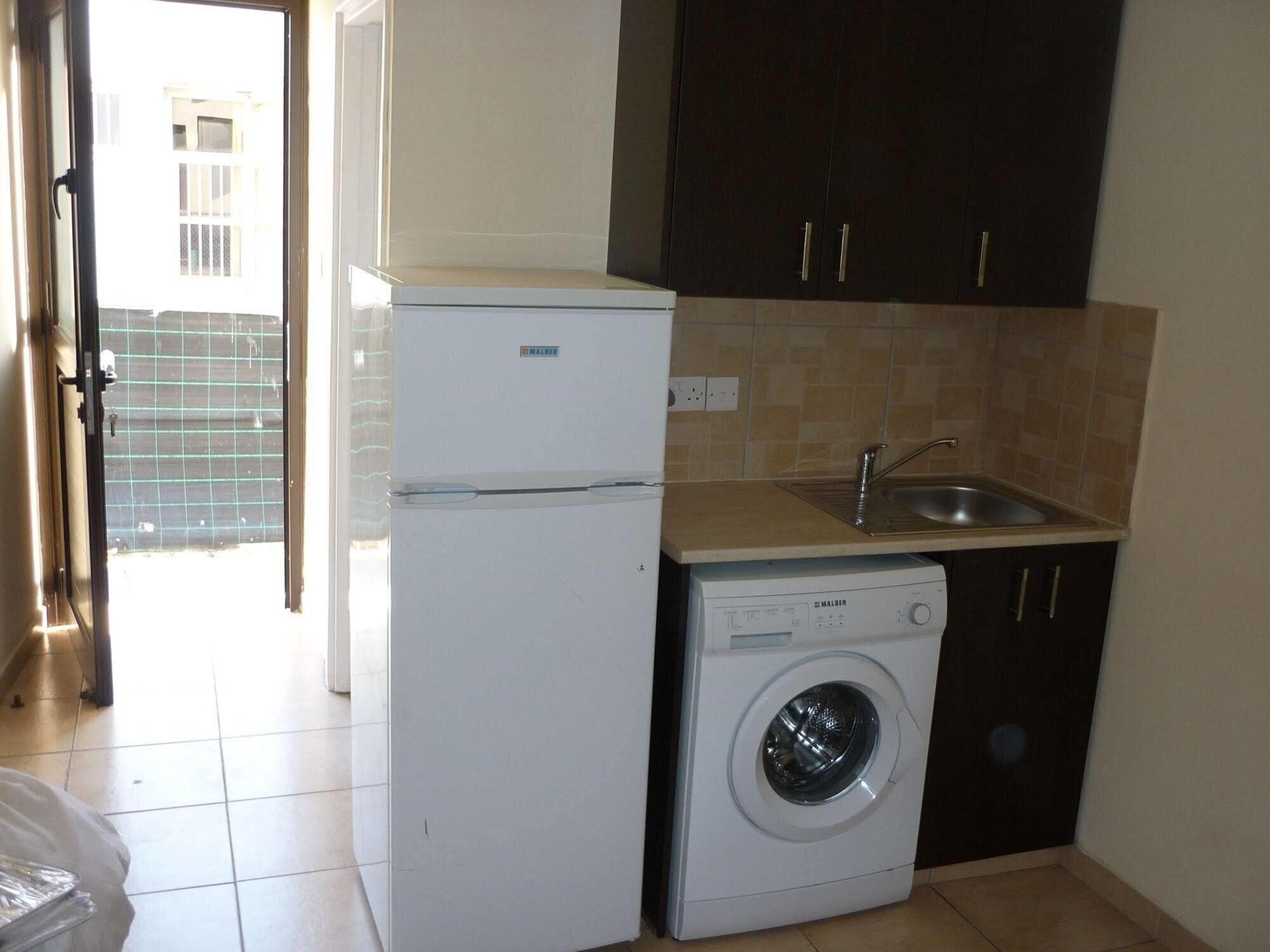 Апартаменти Tseri Budget Residences 3*